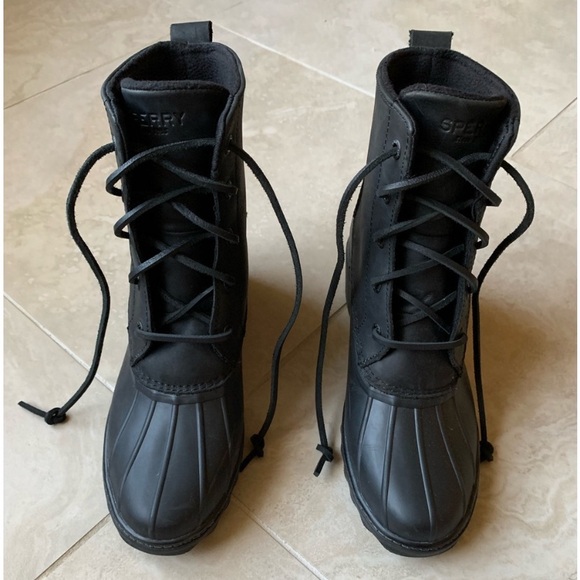 SPERRY Saltwater Rain /Snow Heel Boots in Black Size 7 / 7.5 - Picture 1 of 8